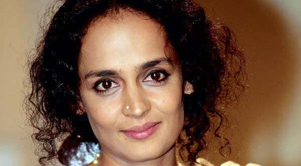 ‘Intolerance’ inadequate to describe fear among minorities: Arundhati Roy