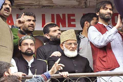 Separatists extend strike until August 25, call for making lists of needy
