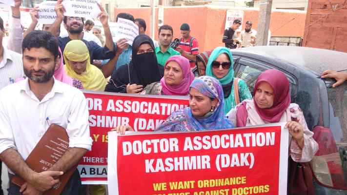 Kashmir Unrest: DAK asks doctors to offer free consultation at clinics
