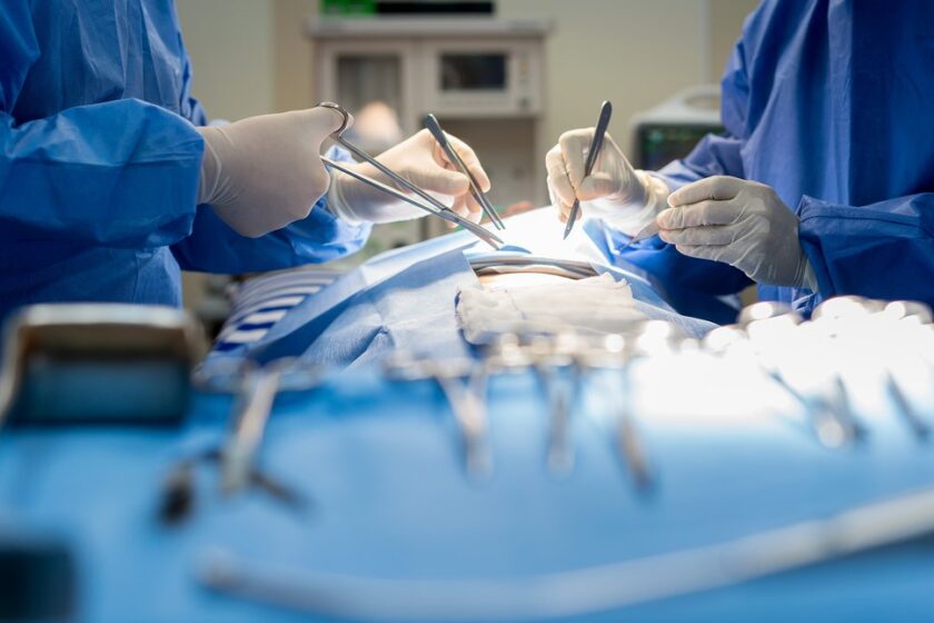 Shocker! Surgeon of a private hospital removes woman’s uterus instead of gall bladder.