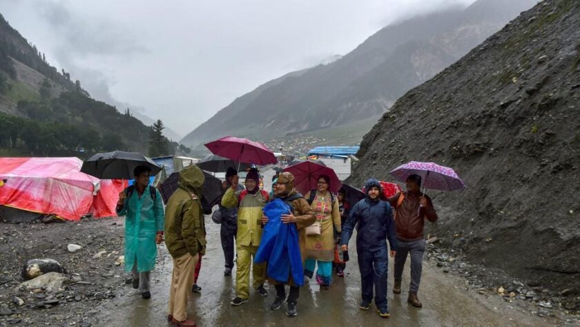 Amarnath Yatra Halted After Heavy Rainfall.