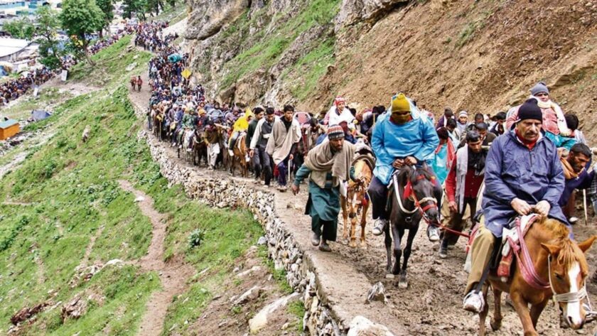 Yatris Being Advised To Visit Amarnath Cave Shrine Before Aug 5.