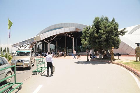 Can Mufti free Srinagar Airport from IAF control?