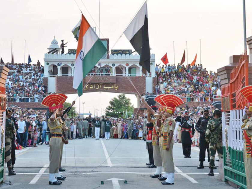 Jailed for 8 yrs, Pakistan hands over two Indians to India at Wagah Border.