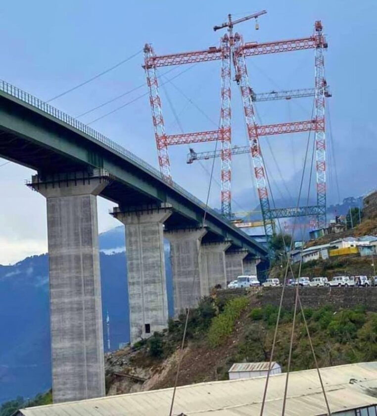 Udhampur-Banihal rail link nears completion. 80% work done.