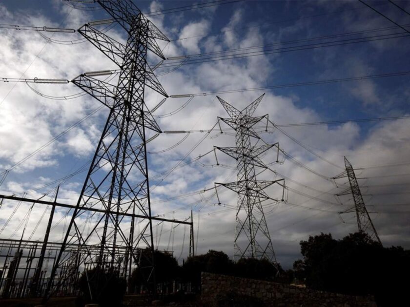 Govt depts owe a whopping 2300 Cr Rupees to Kashmir Power Department. J&K Govt asks to clear bill immediately.