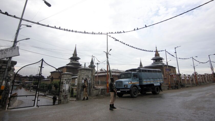 Friday Prayers Not Allowed At Jamia Masjid Srinagar By Authorities: Auqaf