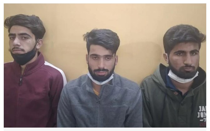 Breaking News: Mathura Lawyer Takes Up Case of Kashmir Students Charged With Sedition in UP