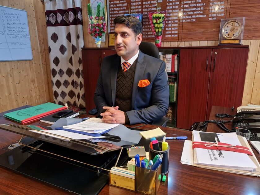 DC Srinagar Withholds Salary of 63 Employees Over Unauthorised Absence From Work.