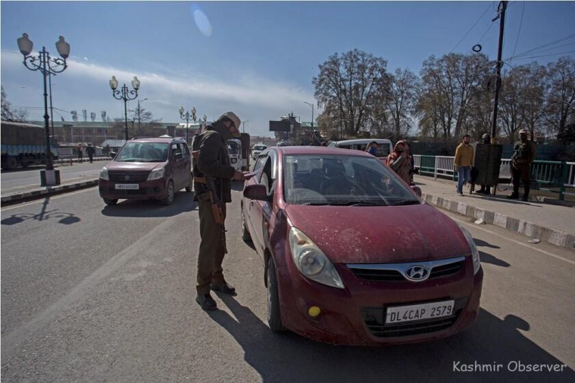 J&K High Court Directs Govt. To Not Ask For 9% Token Tax outside registered vehicles.