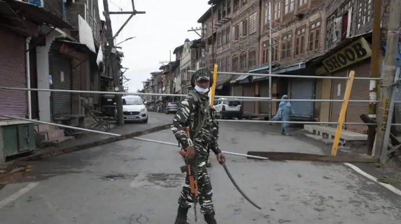 Lockdown May Return To Kashmir as 8 more areas Declared Containment Zones.