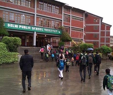 J&K Fee Committee says DPS Srinagar Being Used As a Money Making Model By by ‘well thought out plan’, Calls For Inquiry.