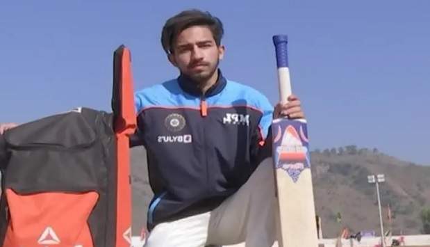 J&K Cricketer Amaan Zari Selected For India U-19 Side.