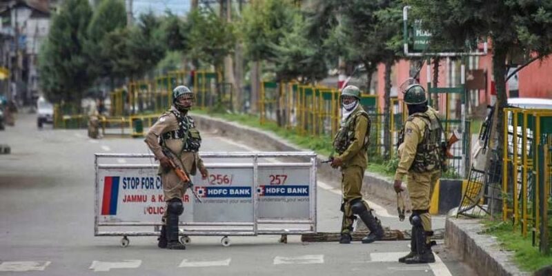 J&K Admin Imposes Weekend Curfew Amid Surge in COVID Cases.