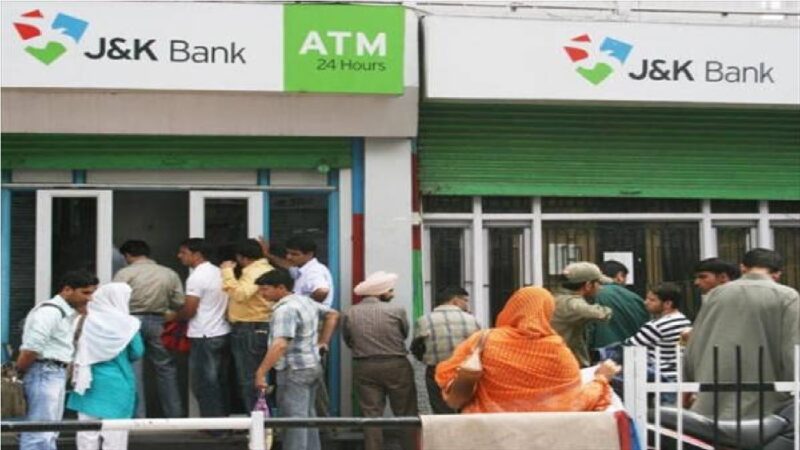 Kashmir Traders Fed Appeals To Keep Banks Open On Saturday Ahead Of Eid-ul-Adha.