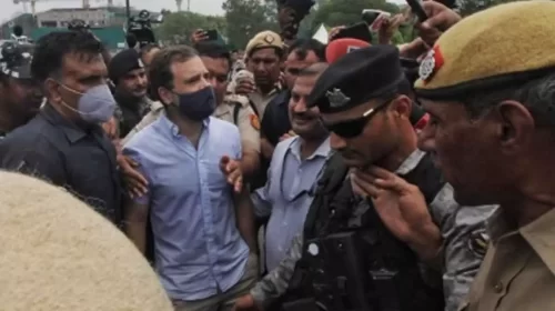 rahul gandhi detained