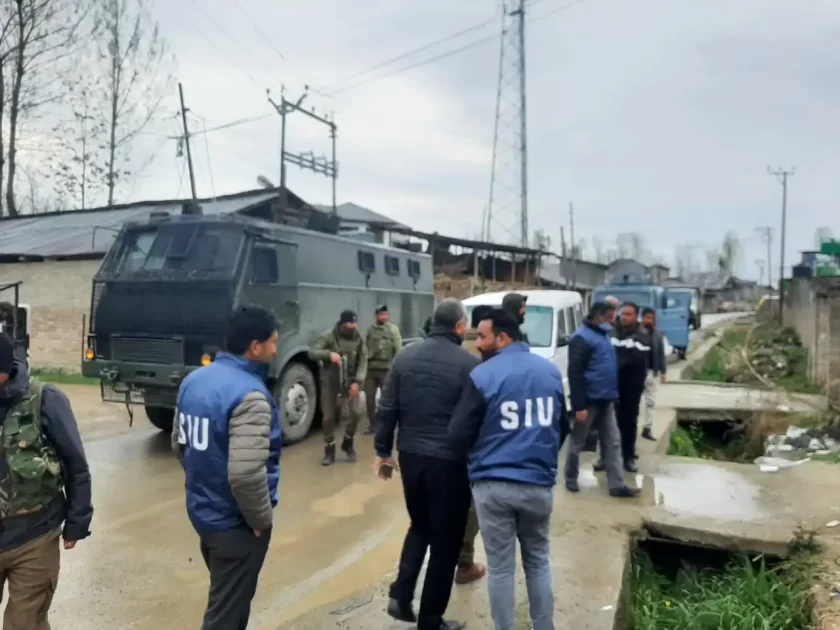 Militancy Case: SIU Conducting Searches At LeT Commander’s House In Pulwama￼