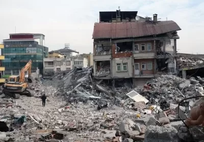 Turkey estimates earthquakes loss over $105 bn Kashmirdigits